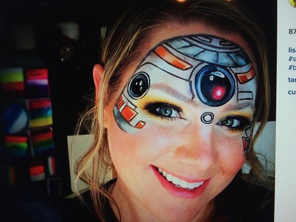 Face Painting Illusions and Balloon Art Image