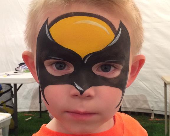 Face Painting Illusions and Balloon Art Image