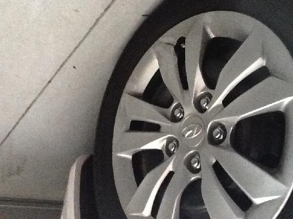 used auto hubcaps