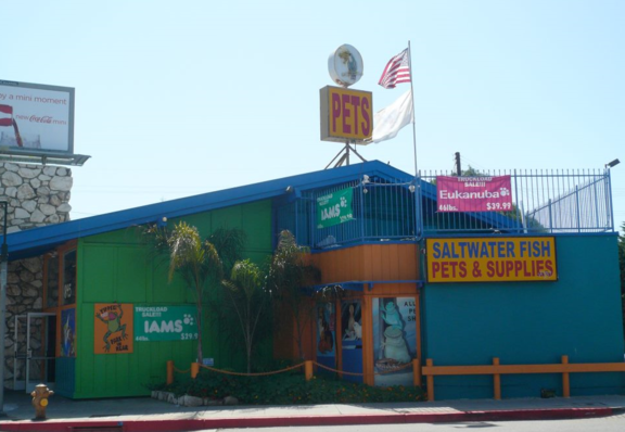 aquarium and pet center