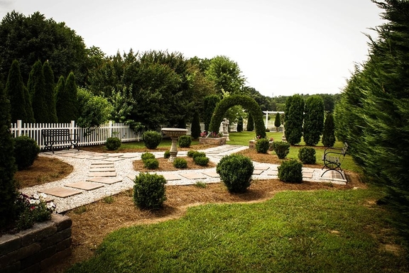 Blackhaven Wedding Gardens In Lebanon Tn 2836 Academy Rd Blackhaven Wedding Gardens