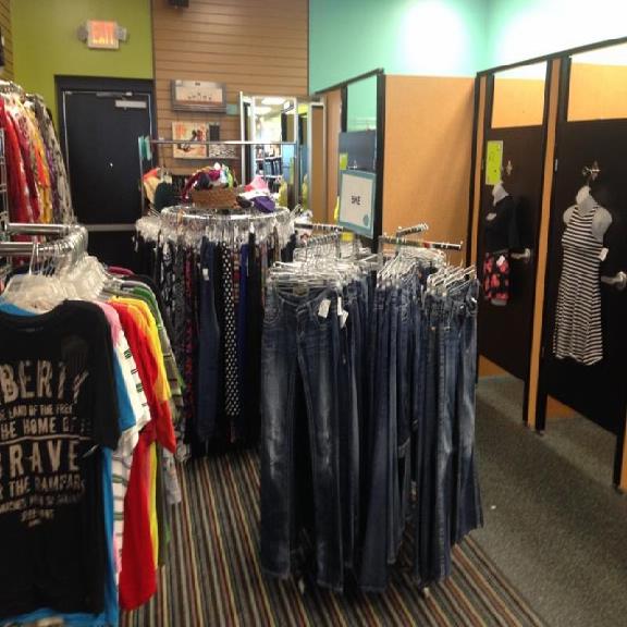 Plato S Closet 9782 E Us Highway 36 Avon In